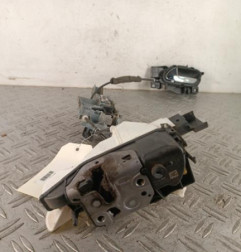 Serrure avant gauche PEUGEOT 308 1