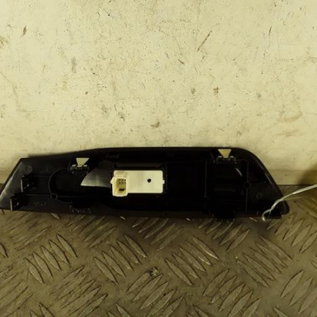 Interrupteur de leve vitre avant droit PEUGEOT 308 3