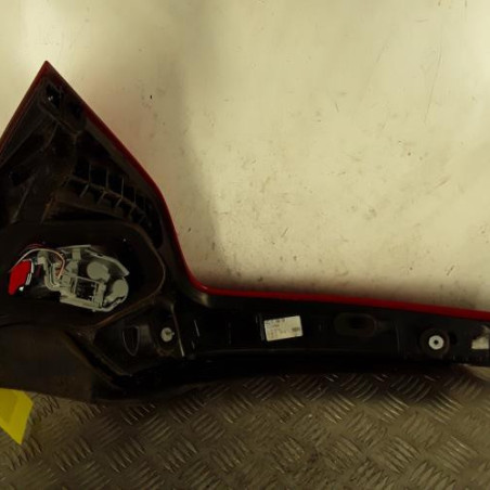 Feu arriere principal droit (feux) VOLVO V 60 2