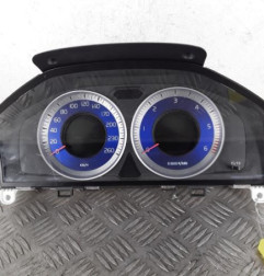 Compteur VOLVO V 60 2 Photo n°1