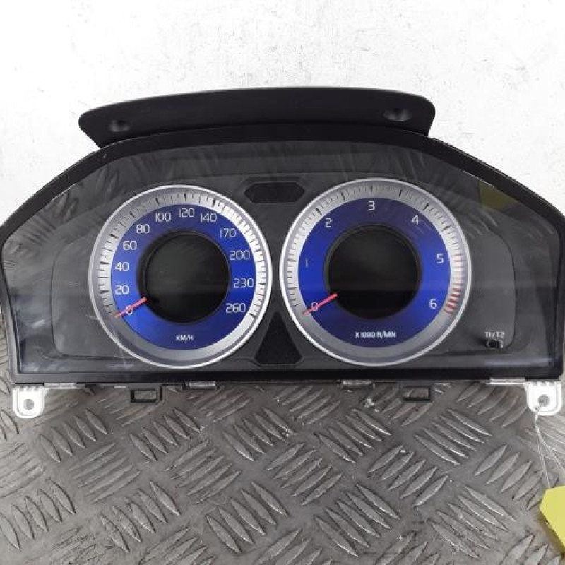 Compteur VOLVO V 60 2