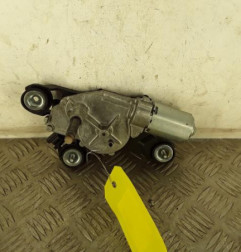 Moteur essuie glace arriere VOLVO V 60 2 Photo n°1