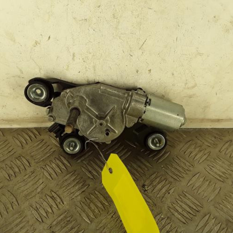 Moteur essuie glace arriere VOLVO V 60 2