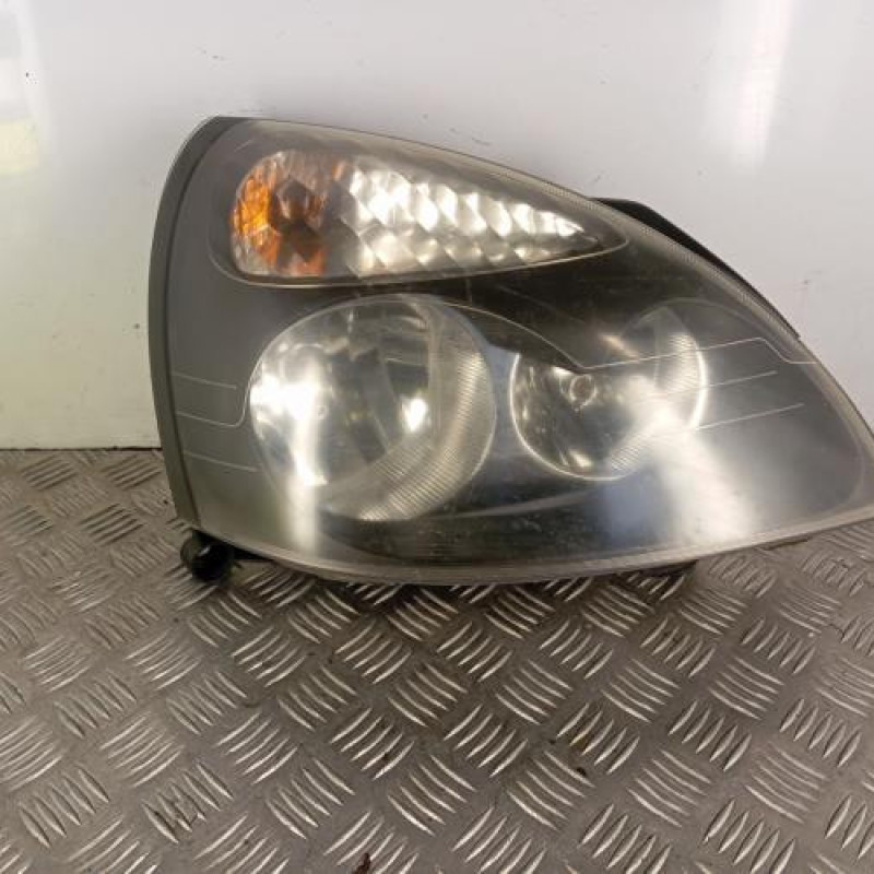 Optique avant principal droit (feux)(phare) RENAULT CLIO 2
