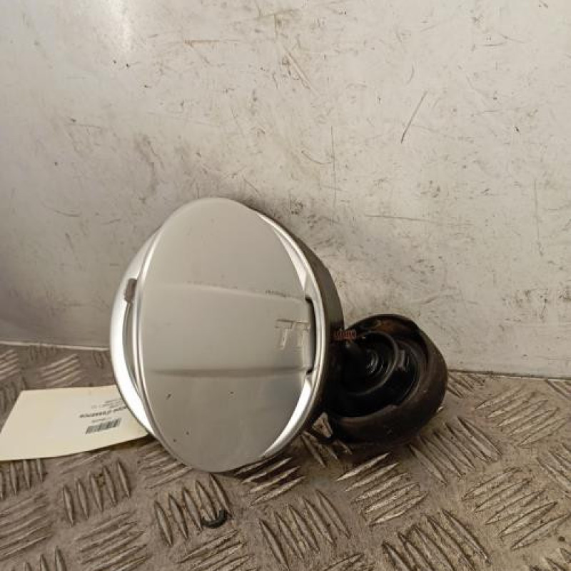 Trappe d'essence AUDI TT 2