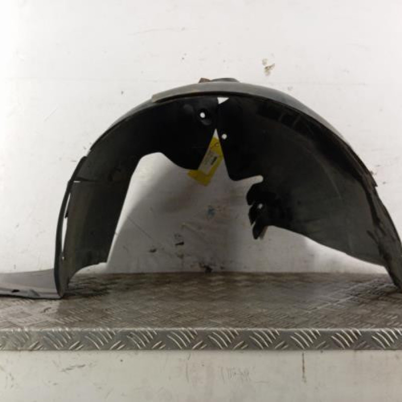 Pare boue avant gauche PEUGEOT 206