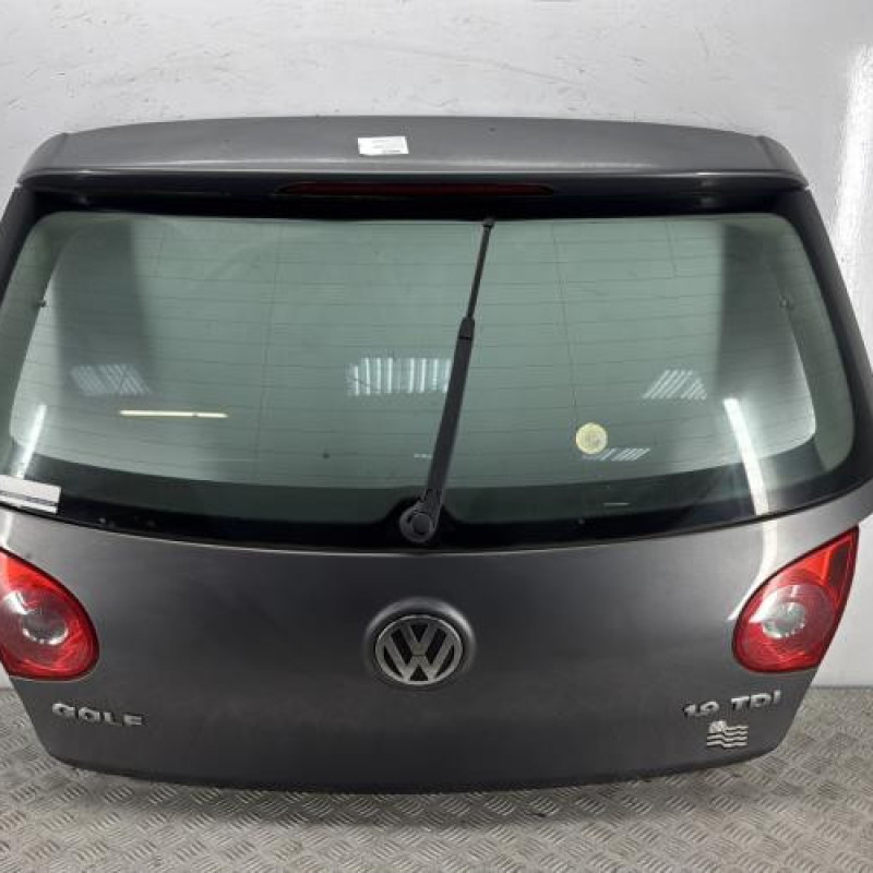 Malle/Hayon arriere VOLKSWAGEN GOLF 5