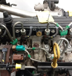 Moteur RENAULT CLIO 2 CAMPUS Photo n°5