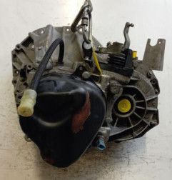 Boite de vitesses RENAULT CLIO 2 CAMPUS Photo n°4