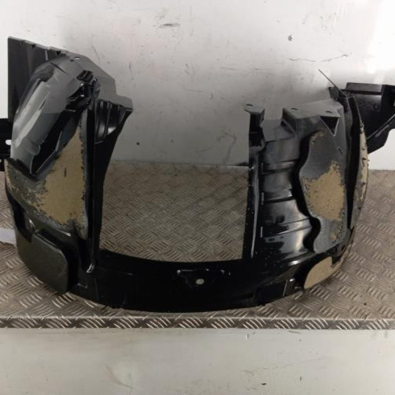 Pare boue avant droit NISSAN QASHQAI 1