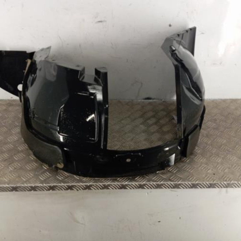 Pare boue avant gauche NISSAN QASHQAI 1