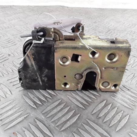 Serrure avant droit PEUGEOT 406