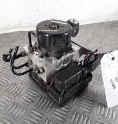 Bloc ABS (freins anti-blocage) VOLVO V 60 2 Photo n°1