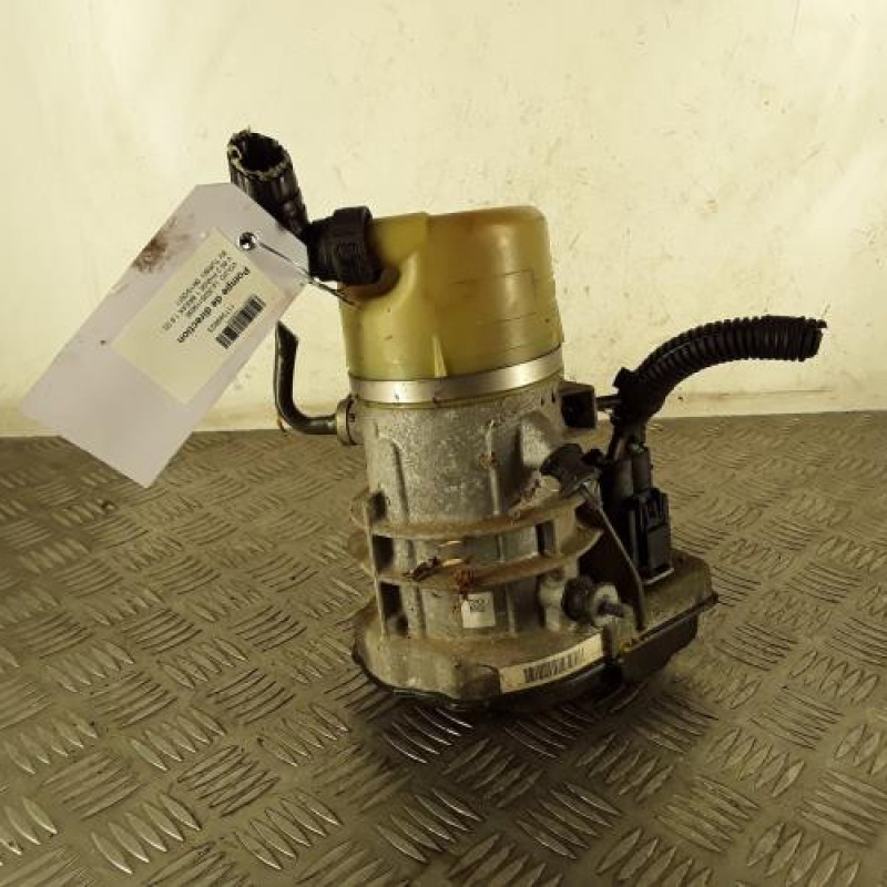 Pompe de direction VOLVO V 60 2