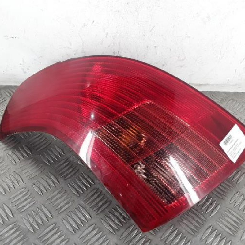 Feu arriere principal gauche (feux) SUZUKI SWIFT 3