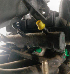 Moteur CITROEN SAXO Photo n°5