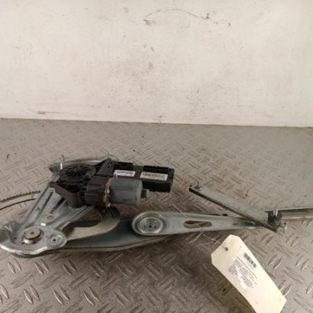 Leve vitre electrique avant gauche RENAULT MEGANE 3 Photo n°1