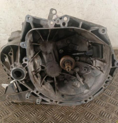 Boite de vitesses PEUGEOT 308 2 Photo n°1