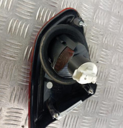 Feu arriere secondaire droit (feux) NISSAN QASHQAI 1