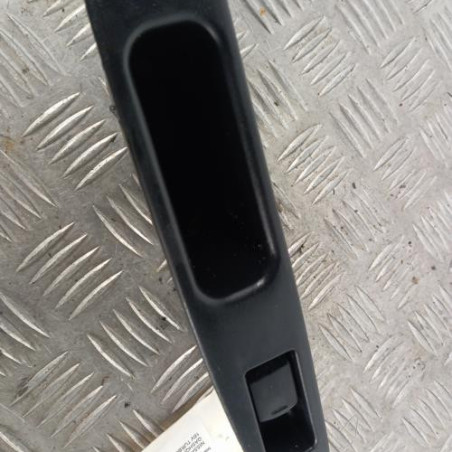 Interrupteur de leve vitre arriere gauche NISSAN QASHQAI 1 Photo n°1
