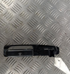 Interrupteur de leve vitre arriere gauche NISSAN QASHQAI 1