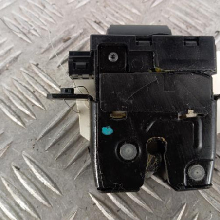 Serrure de hayon NISSAN QASHQAI 1