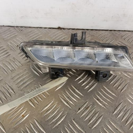 Feu diurne avant gauche RENAULT CAPTUR 1 Photo n°1