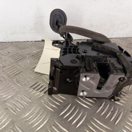 Serrure arriere droit RENAULT CAPTUR 1