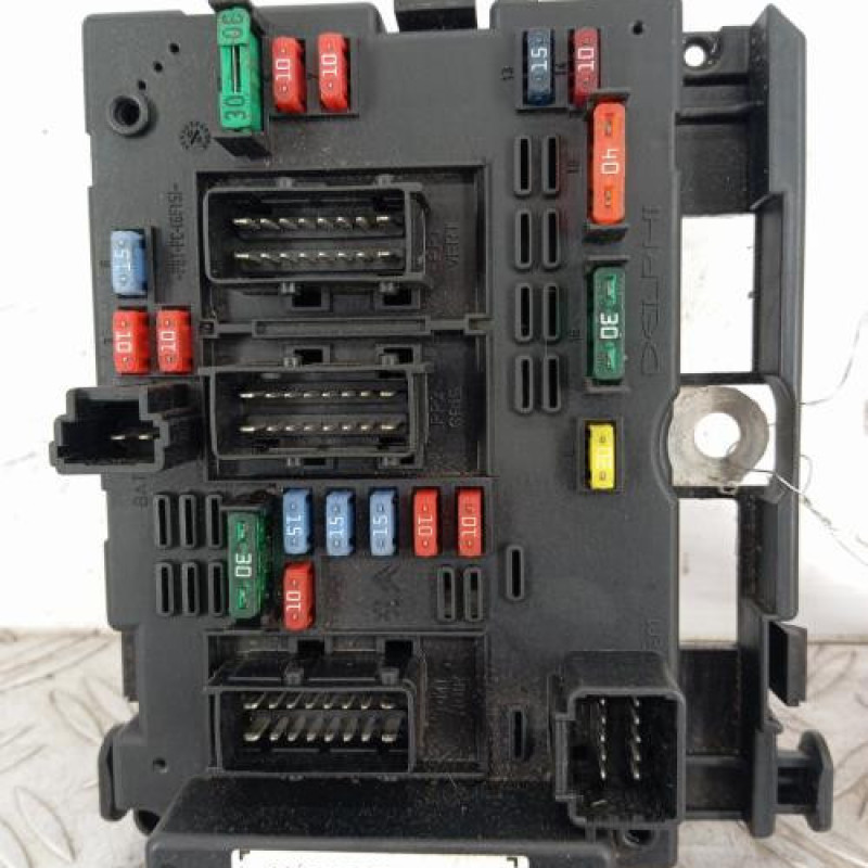 Boitier servitude moteur (BSM) PEUGEOT 206