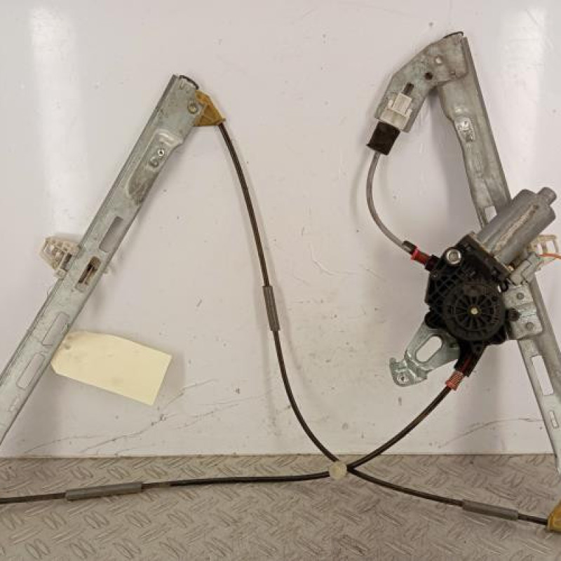 Leve vitre electrique avant droit PEUGEOT 206