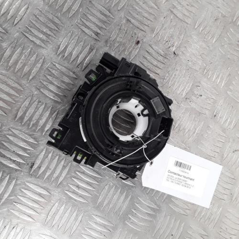 Contacteur tournant SKODA OCTAVIA 3 Contacteur tournant SKODA OCTAVIA 3
