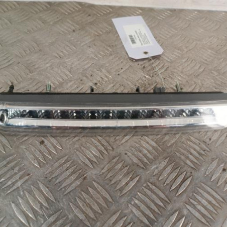 Feu arriere stop central PEUGEOT 308 2 Photo n°1