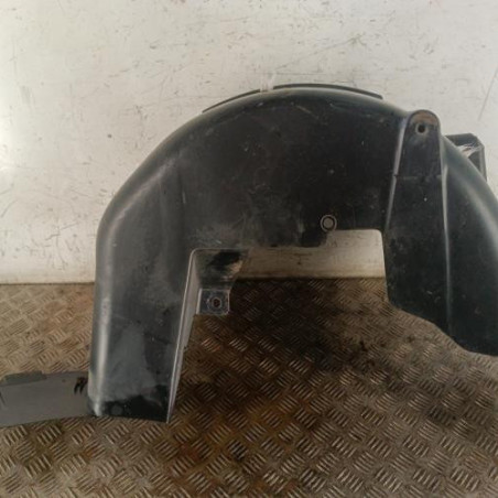 Pare boue arriere gauche CITROEN C4 PICASSO 2 Photo n°1