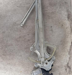 Leve vitre electrique avant gauche TOYOTA VERSO