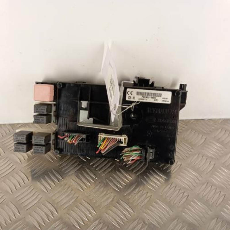 Boitier UPC RENAULT CLIO 2