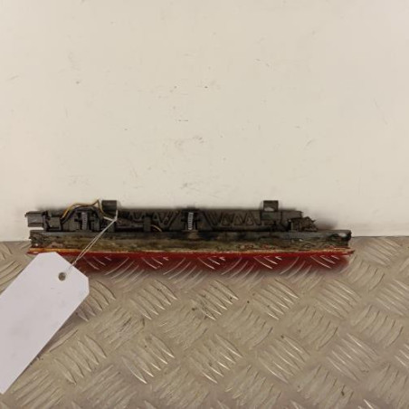 Feu arriere stop central VOLKSWAGEN POLO 3