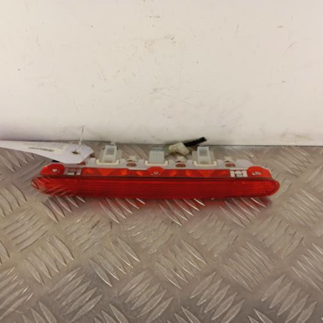 Feu arriere stop central PEUGEOT 207 Photo n°1