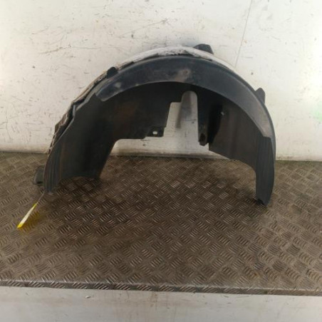 Pare boue arriere droit PEUGEOT 208 1 Photo n°1
