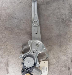 Leve vitre electrique avant gauche TOYOTA VERSO Photo n°1