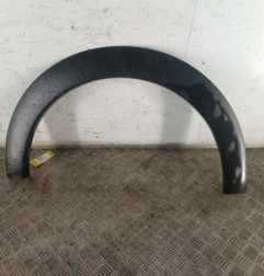 Extension d'aile avant gauche CITROEN C4 CACTUS Photo n°1