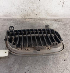 Calandre gauche BMW SERIE 1 E87