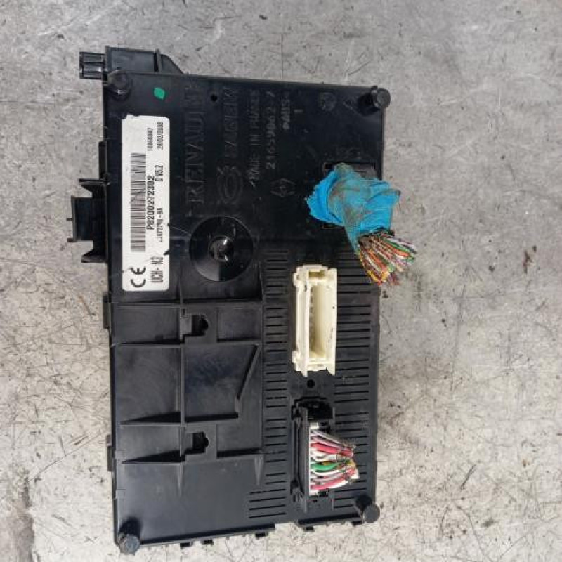 Boitier UPC RENAULT CLIO 2