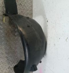 Pare boue arriere droit PEUGEOT 3008 1