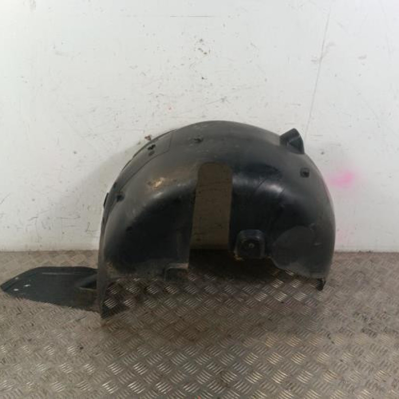 Pare boue arriere gauche PEUGEOT 3008 1