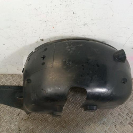 Pare boue arriere gauche PEUGEOT 3008 1