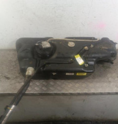 Reservoir essence CITROEN C3 AIRCROSS Photo n°1