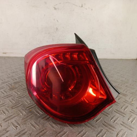 Feu arriere secondaire gauche (feux) ALFA ROMEO GIULIETTA 2 Photo n°1