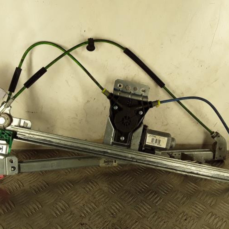 Leve vitre electrique avant gauche CITROEN JUMPY 2