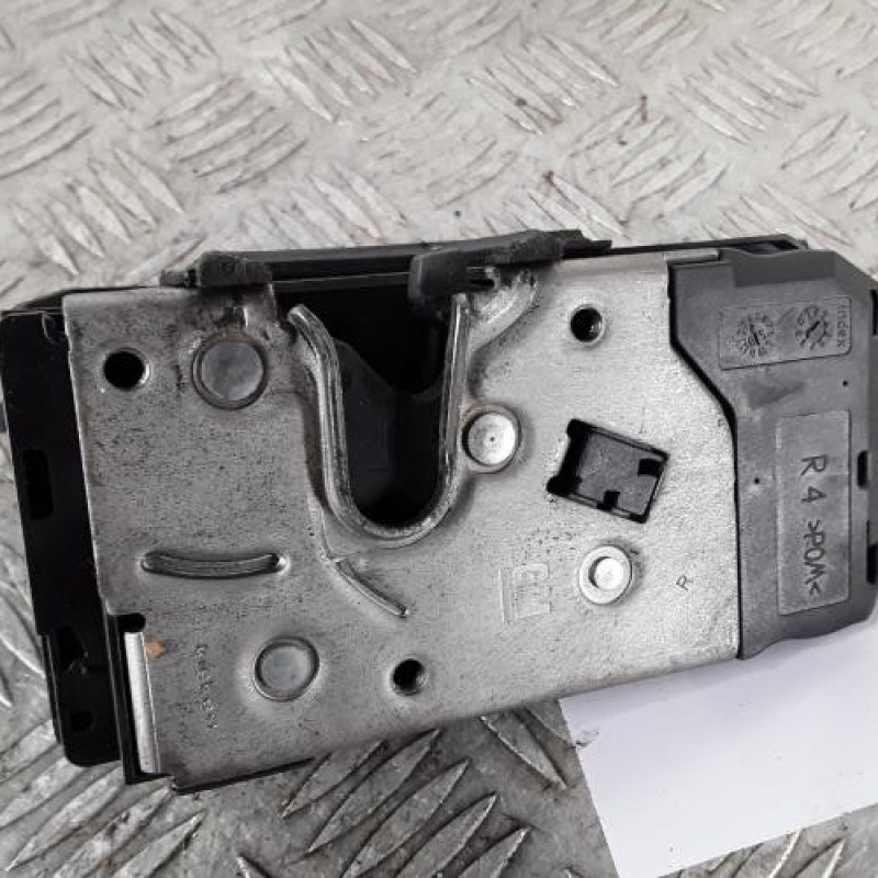 Serrure avant droit OPEL ASTRA H Serrure avant droit OPEL ASTRA H