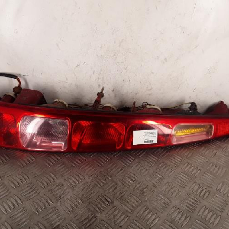 Feu arriere principal gauche (feux) CITROEN C8